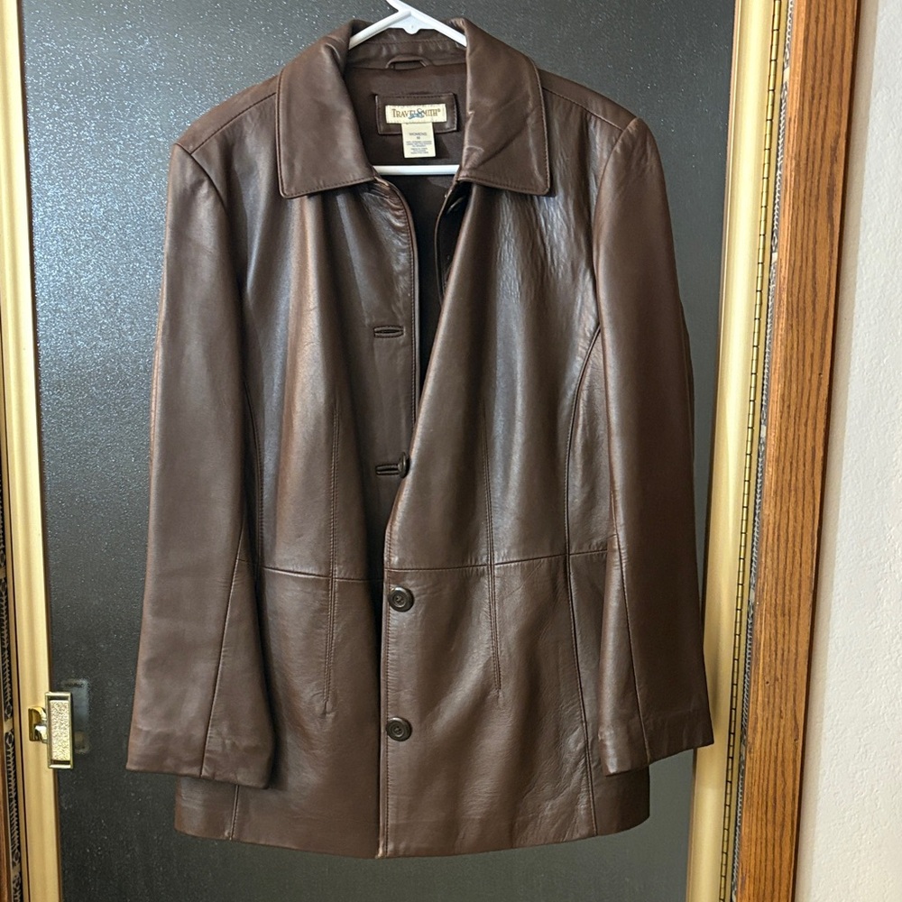 Vintage TravelSmith Women's Brown 100% Leather Jacket